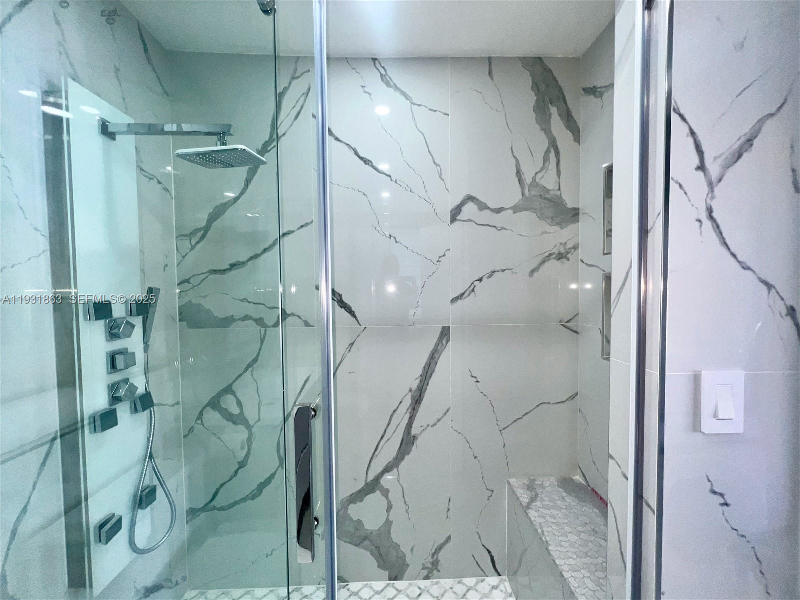   /  2343 sq. ft. $ 2025-12-17 0 Photo