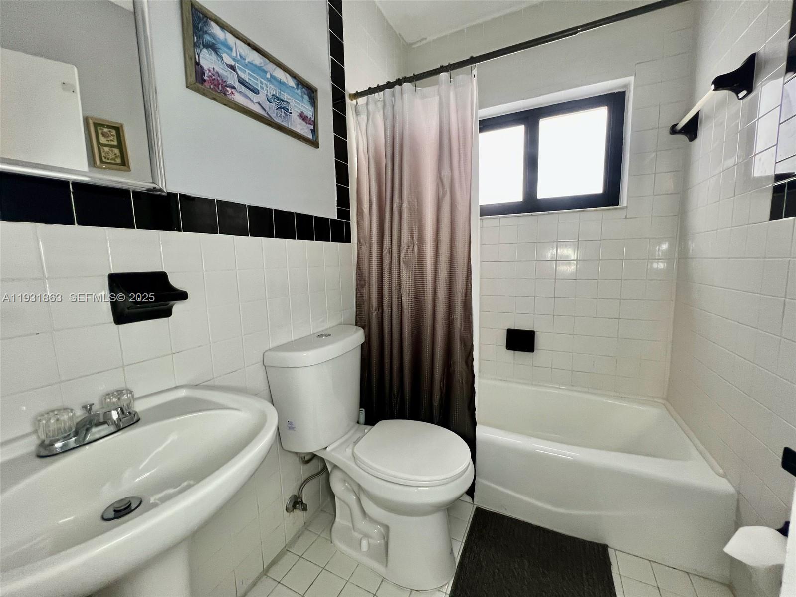   /  2343 sq. ft. $ 2025-12-17 0 Photo