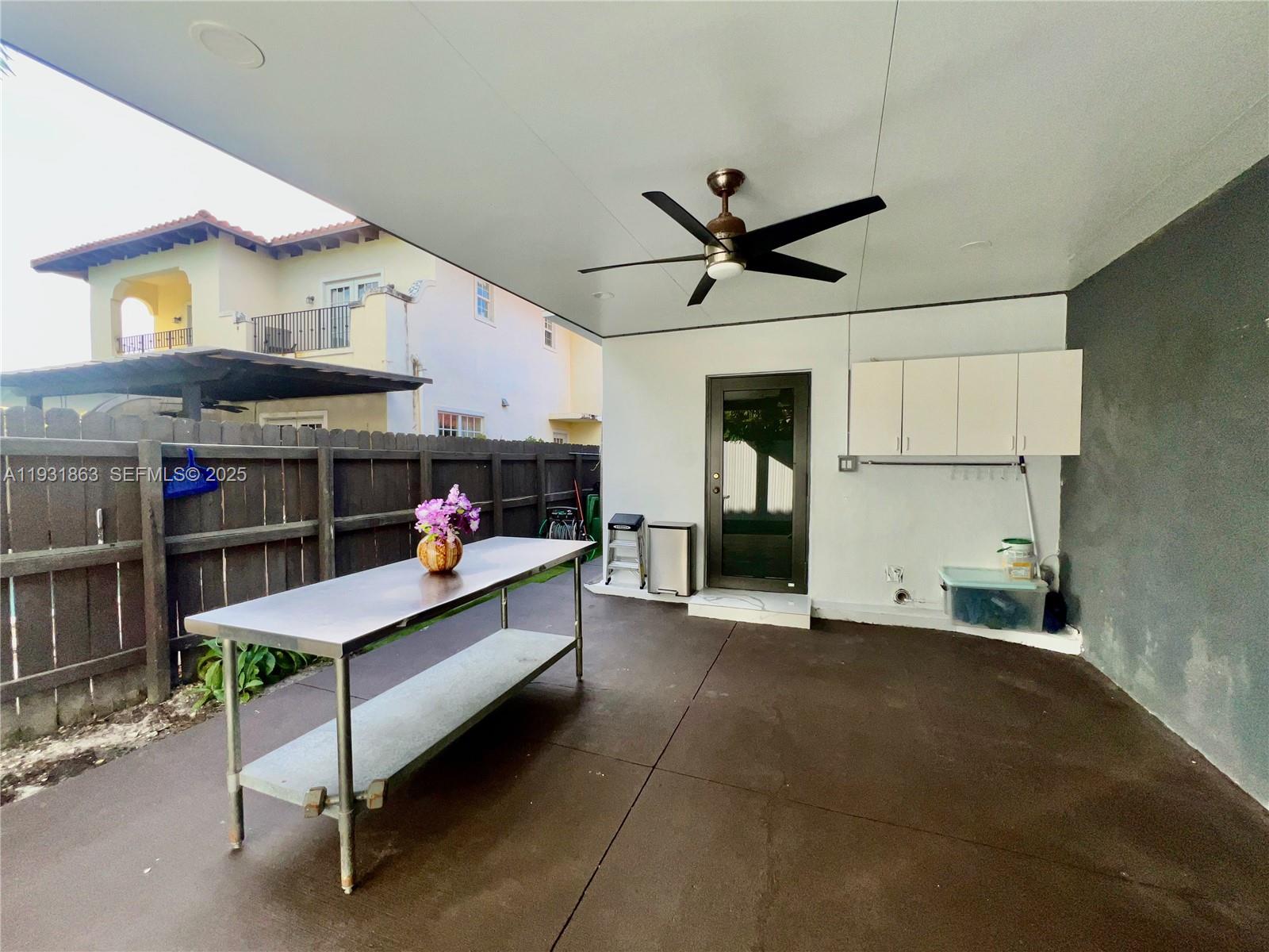   /  2343 sq. ft. $ 2025-12-17 0 Photo