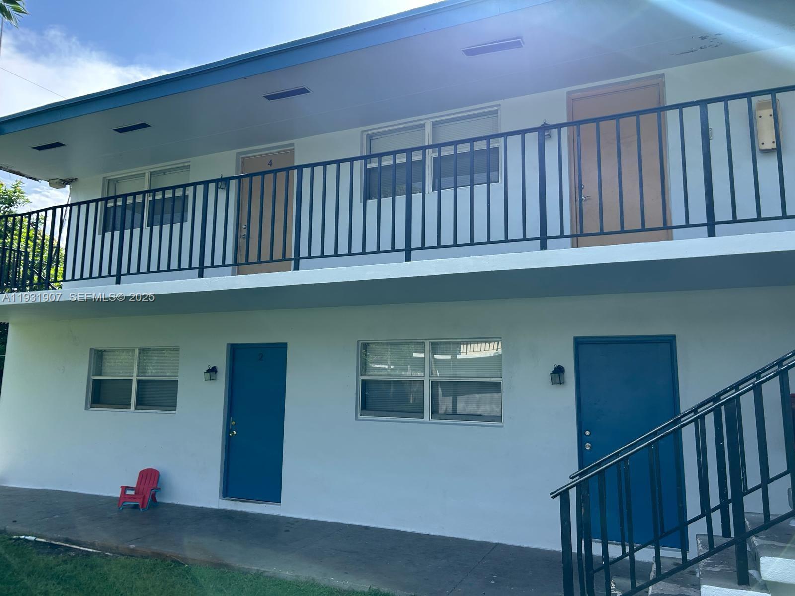   /  3960 sq. ft. $ 2025-12-17 0 foto