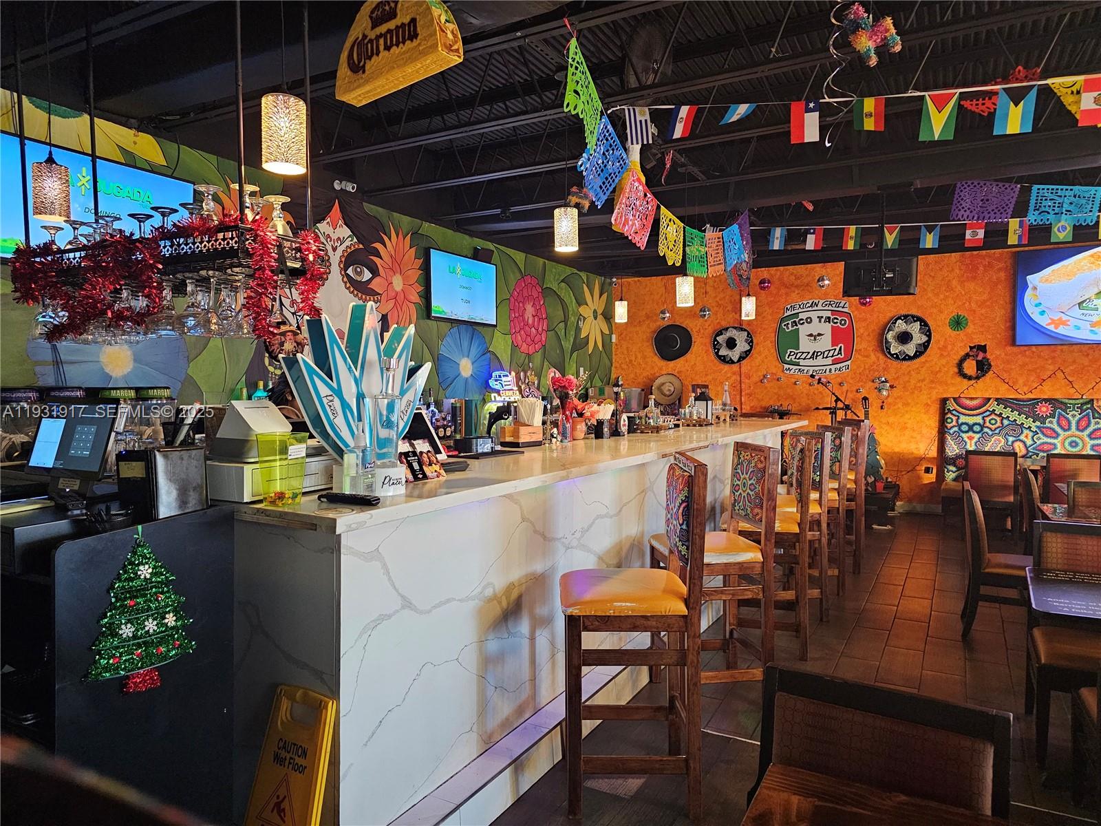 See details / sq. ft. $ 2025-12-17 0 Photo