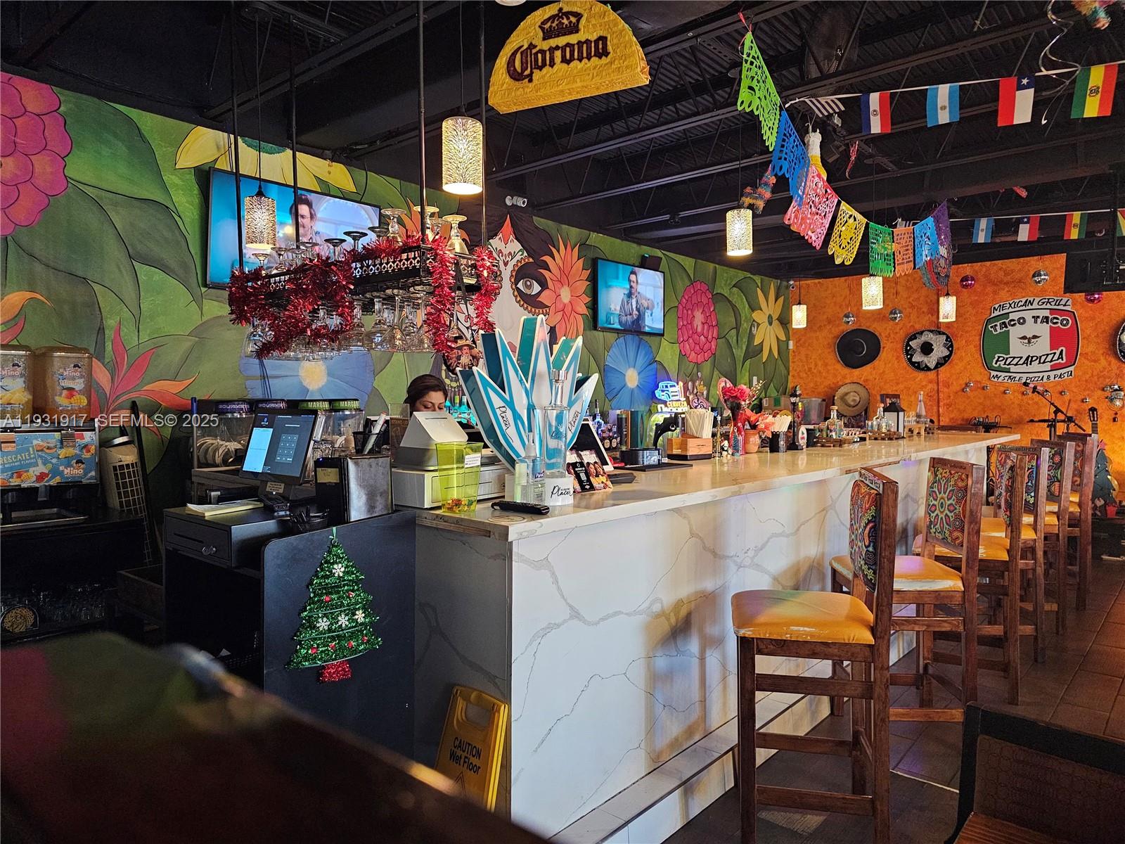 See details / sq. ft. $ 2025-12-17 0 Photo