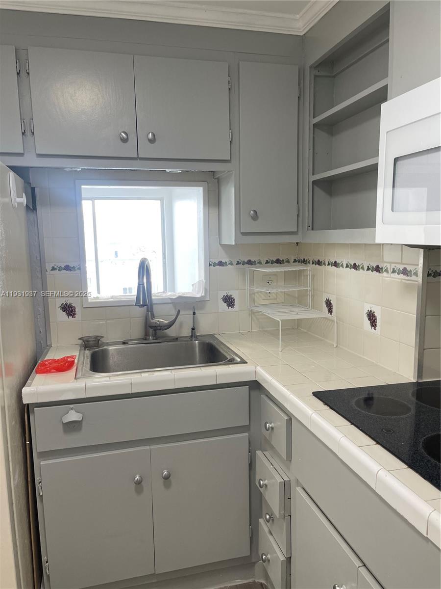 Photo of 400 Kings Point Dr  #1131, Sunny Isles Beach, Florida, 33160 - 