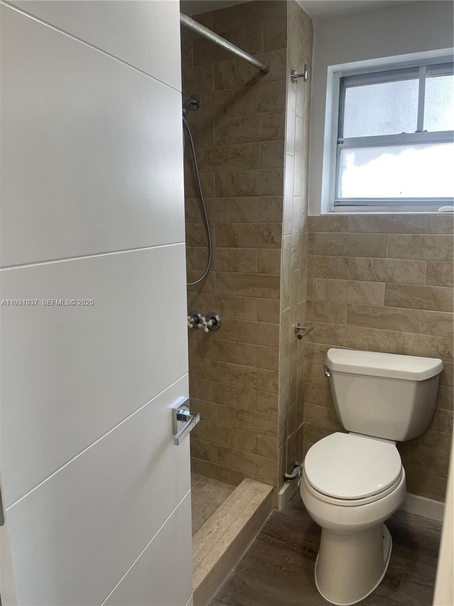 Photo of 400 Kings Point Dr  #1131, Sunny Isles Beach, Florida, 33160 - 