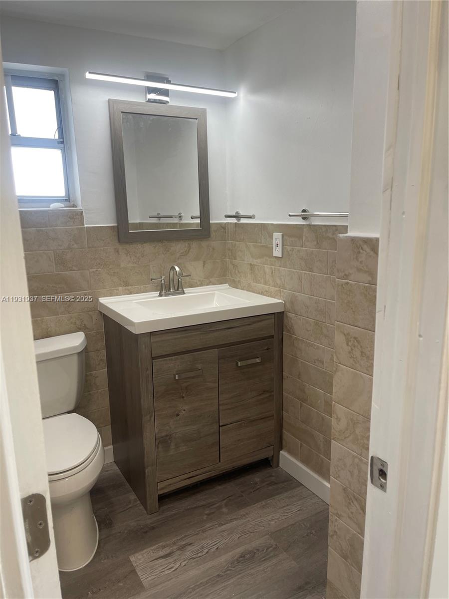 Photo of 400 Kings Point Dr  #1131, Sunny Isles Beach, Florida, 33160 - 