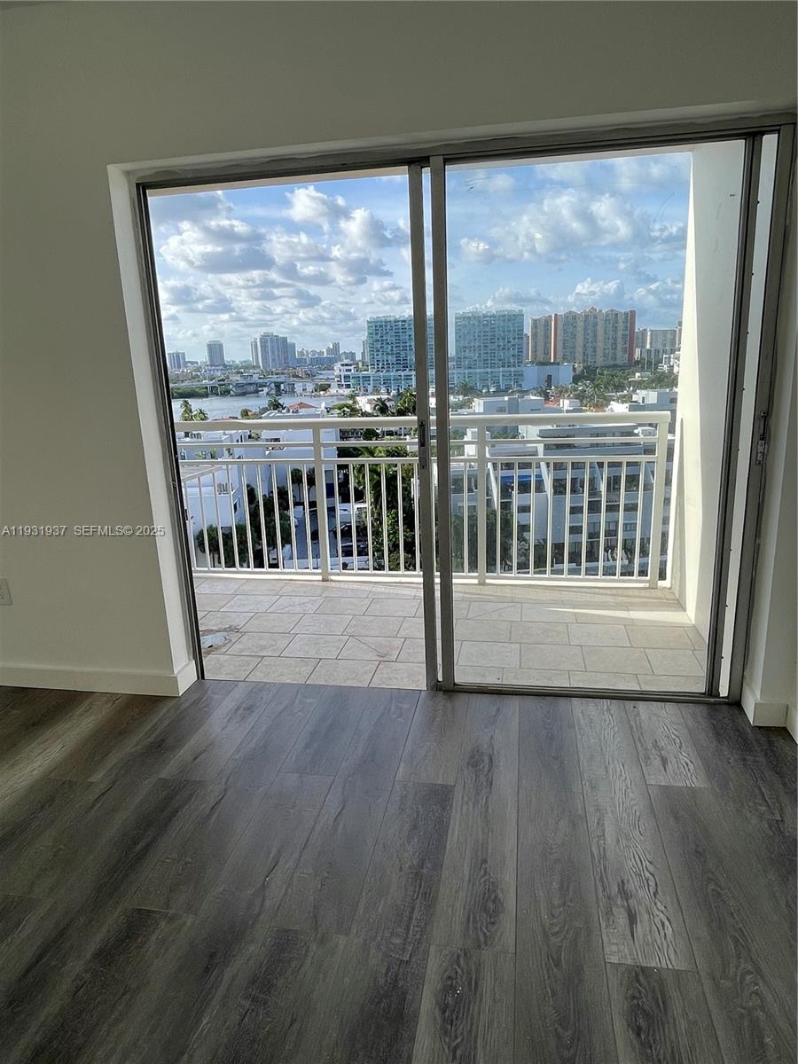Photo of 400 Kings Point Dr  #1131, Sunny Isles Beach, Florida, 33160 - 