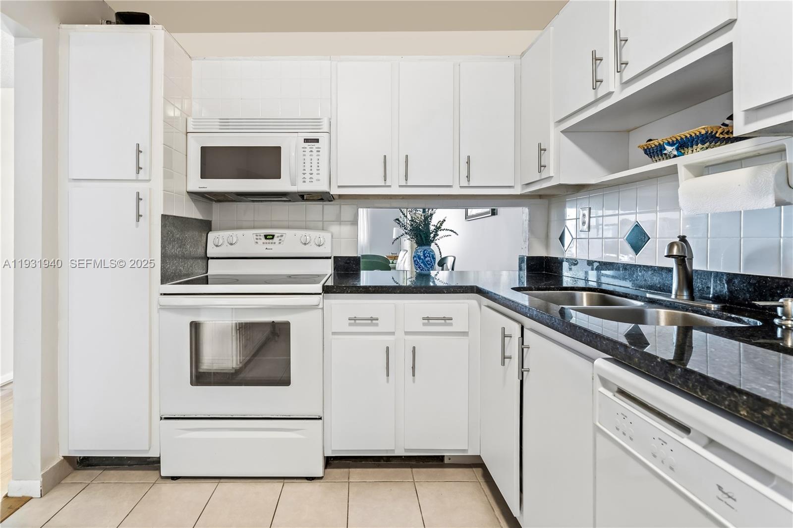 Photo of 1849 Ocean Dr  #803, Hallandale Beach, Florida, 33009 - 