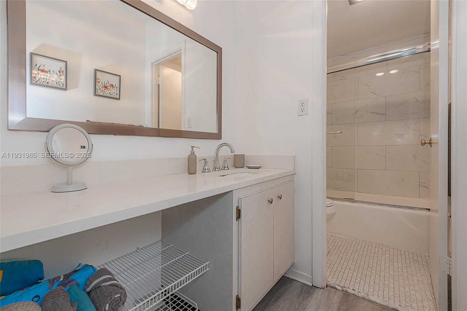 MR 2 / 2 1275 sq. ft. $ 2025-12-17 0 Photo