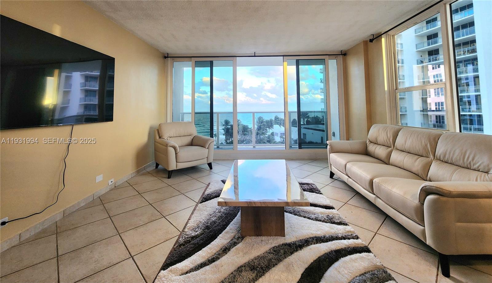 Photo of 3505 Ocean Dr  #621, Hollywood, Florida, 33019 - 