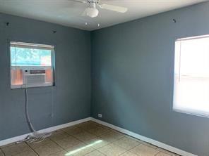 1-2  / 0 1071 sq. ft. $ 2026-05-12 0 foto