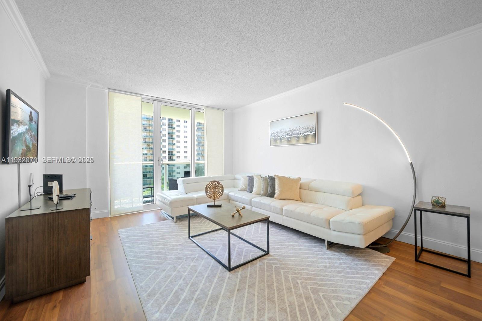 Photo of 19380 Collins Ave  #609, Sunny Isles Beach, Florida, 33160 - 