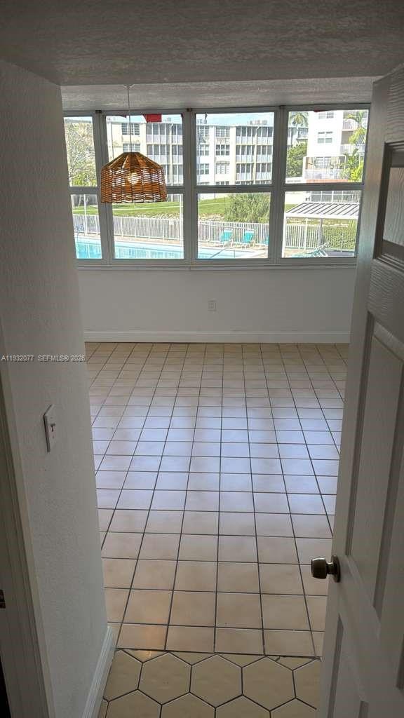 See details 209-3 2 / 2 1315 sq. ft. $ 2025-12-17 0 Photo