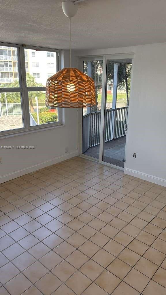 See details 209-3 2 / 2 1315 sq. ft. $ 2025-12-17 0 Photo