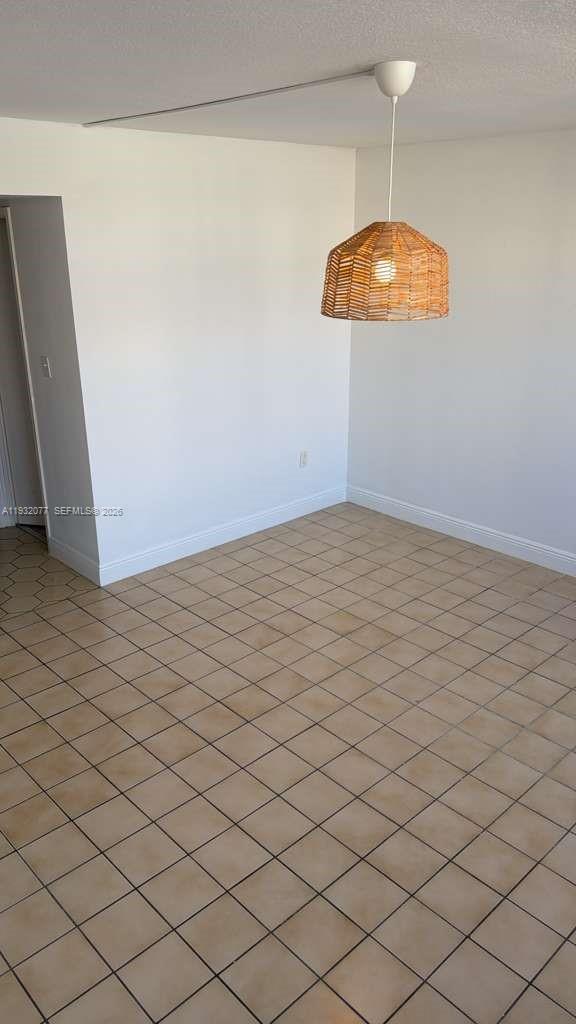 See details 209-3 2 / 2 1315 sq. ft. $ 2025-12-17 0 Photo