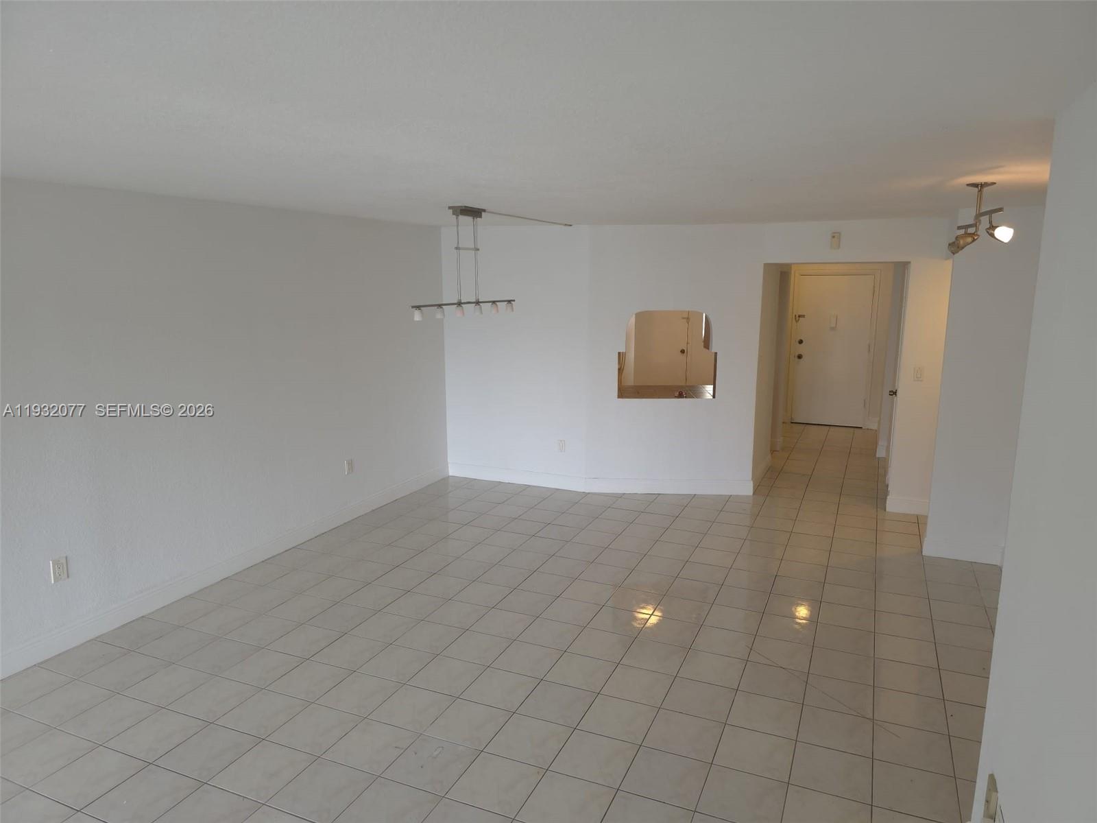 See details 209-3 2 / 2 1315 sq. ft. $ 2025-12-17 0 Photo