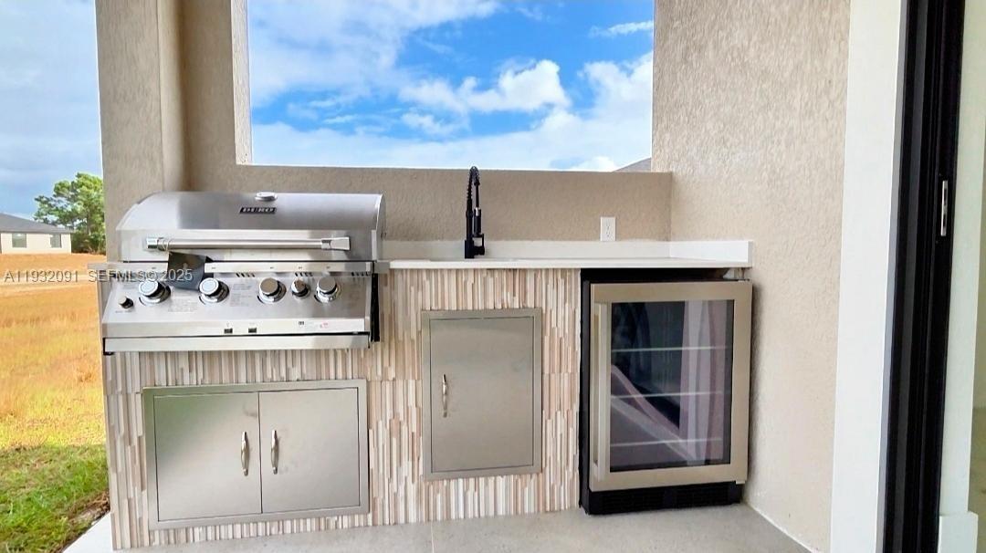 5012 3 / 3 1571 кв.футов $ 2025-12-17 0 Фото