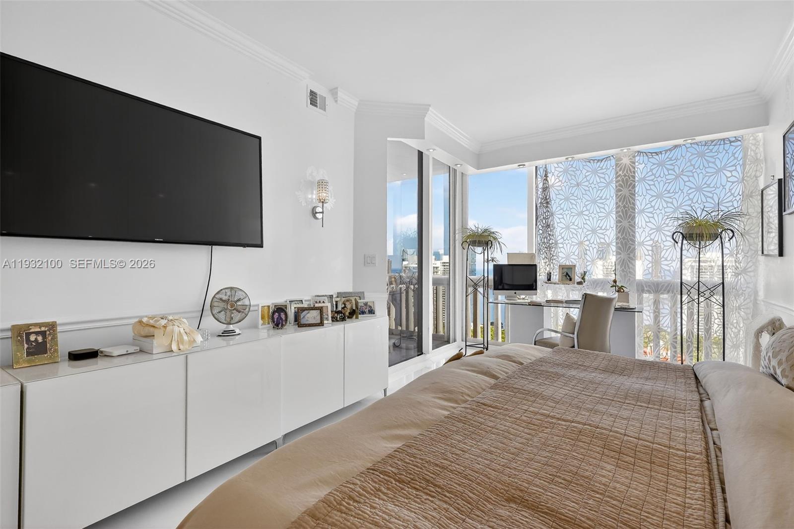 PH9 3 / 3 1880 sq. ft. $ 2025-12-17 0 Photo