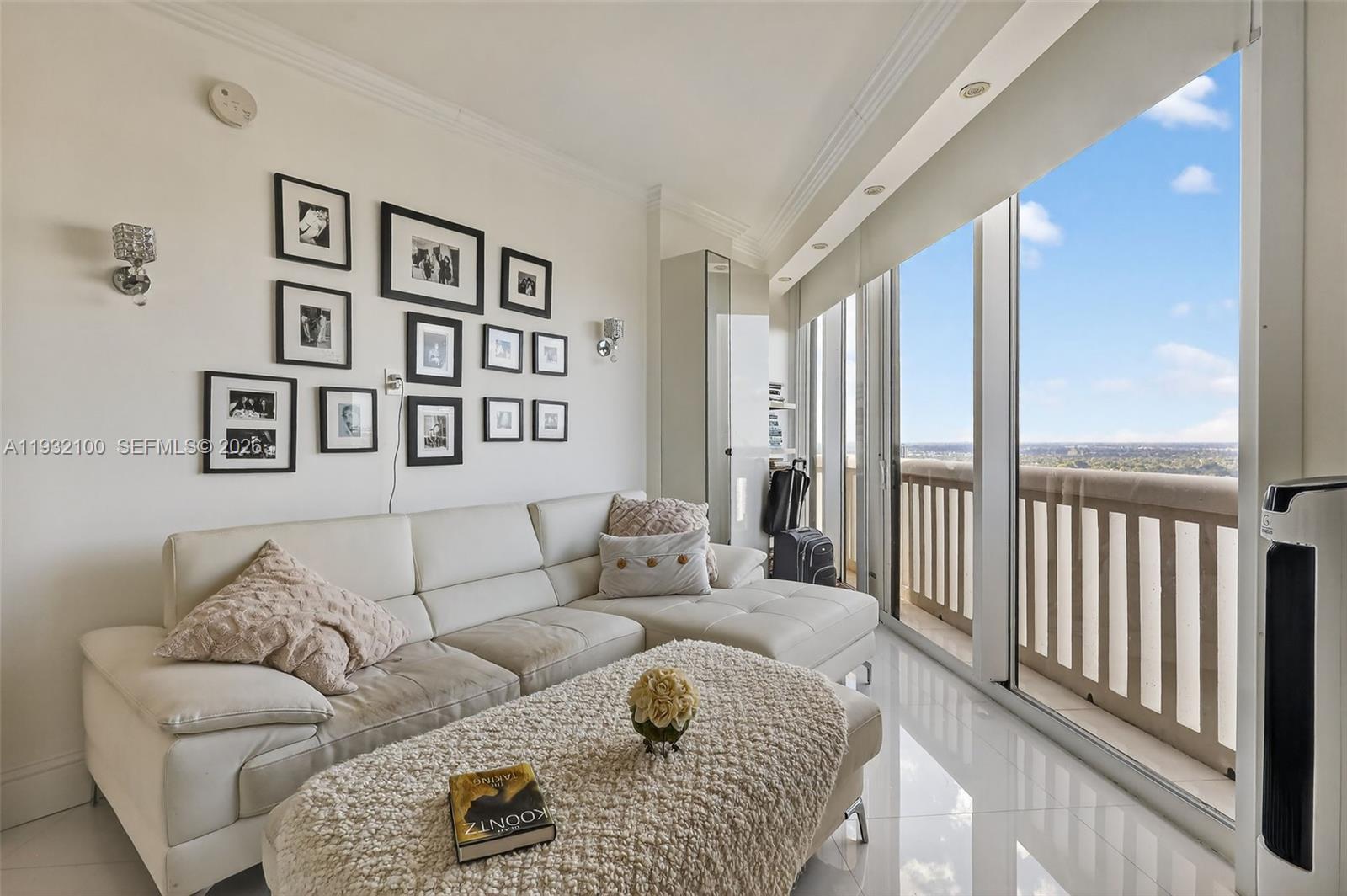 PH9 3 / 3 1880 sq. ft. $ 2025-12-17 0 Photo