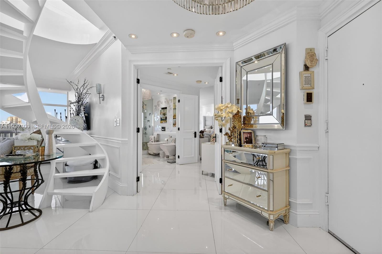 PH9 3 / 3 1880 sq. ft. $ 2025-12-17 0 Photo