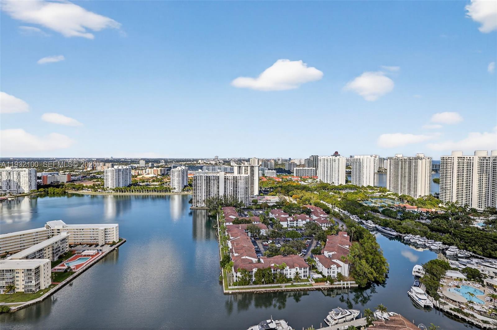 PH9 3 / 3 1880 sq. ft. $ 2025-12-17 0 Photo