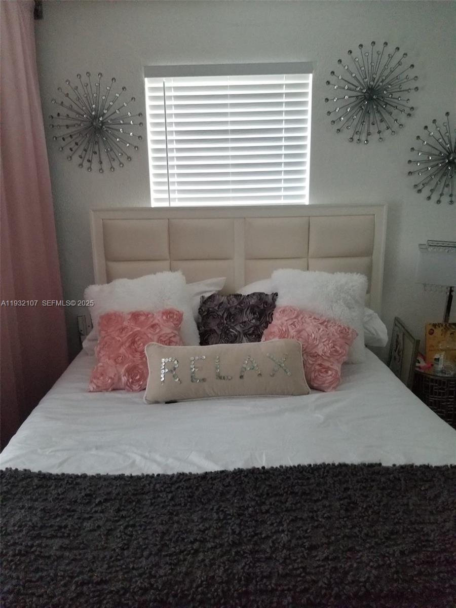   /  1335 sq. ft. $ 2025-12-17 0 Photo