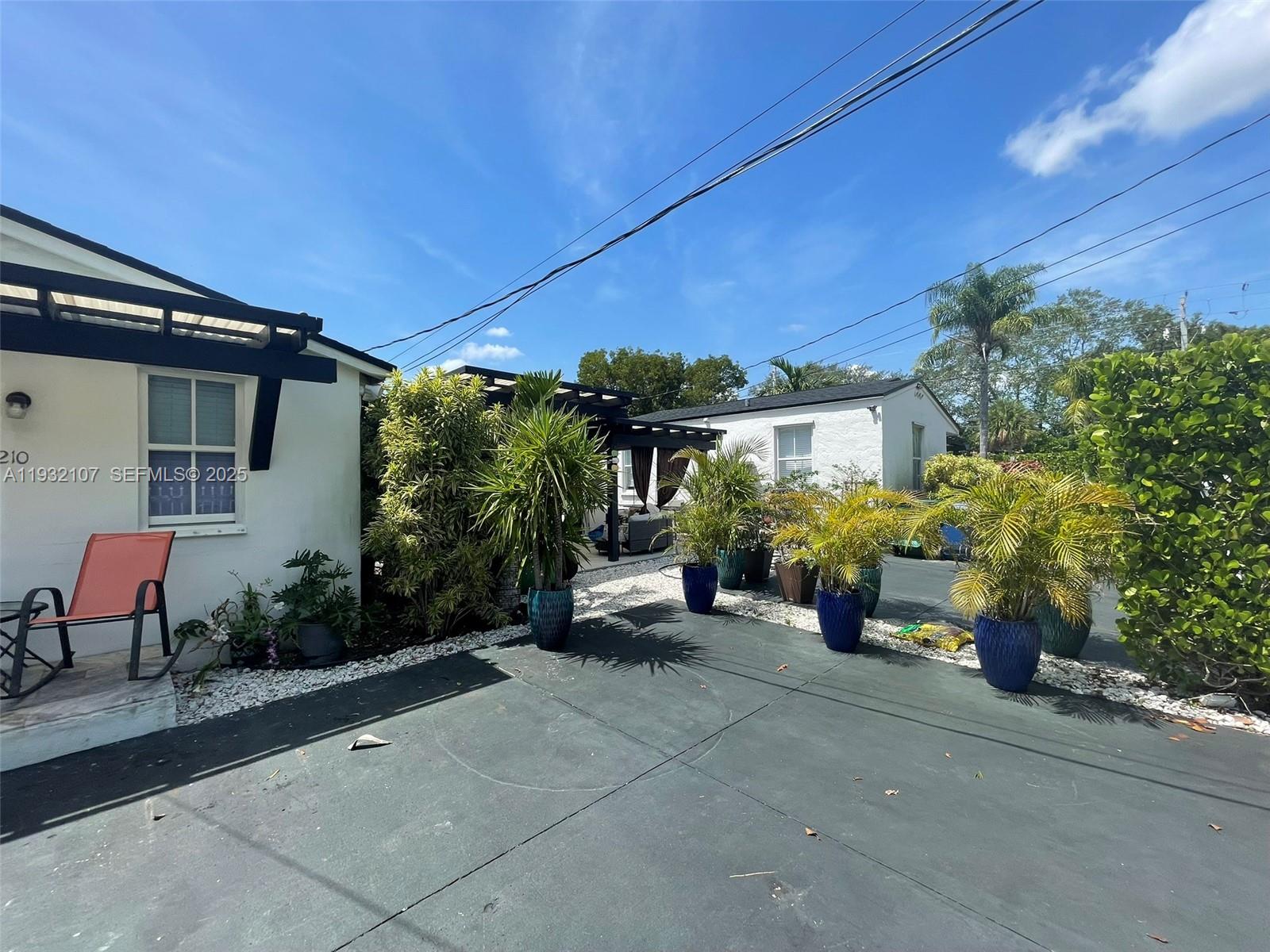   /  1335 sq. ft. $ 2025-12-17 0 Photo