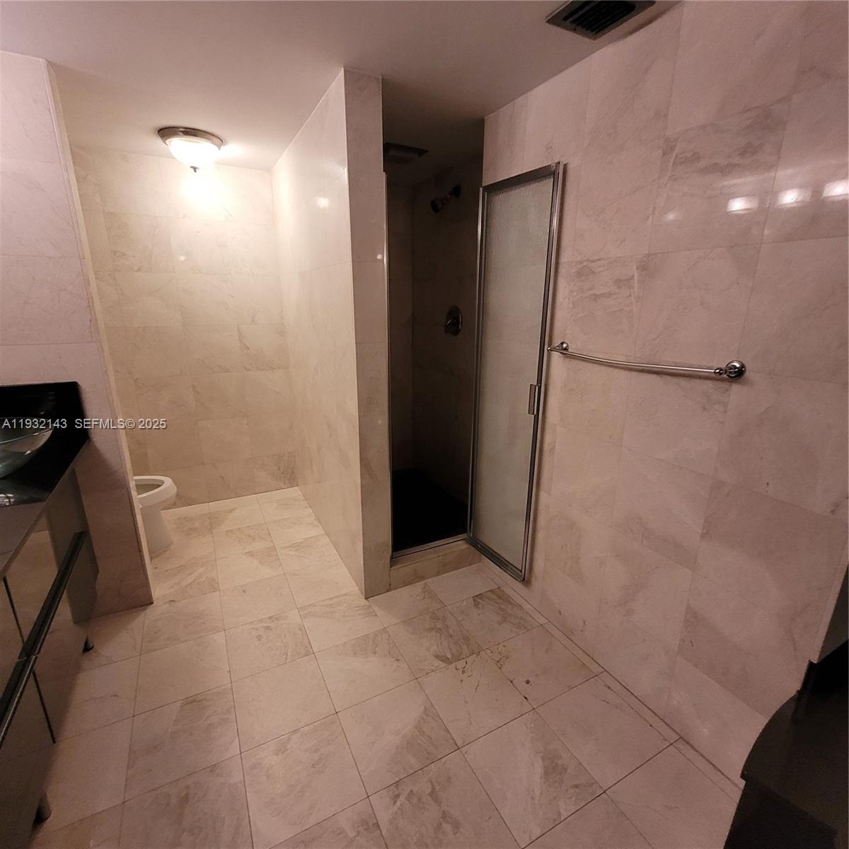 Photo of 1865 Ocean Dr #7B, Hallandale Beach, Florida, 33009 -