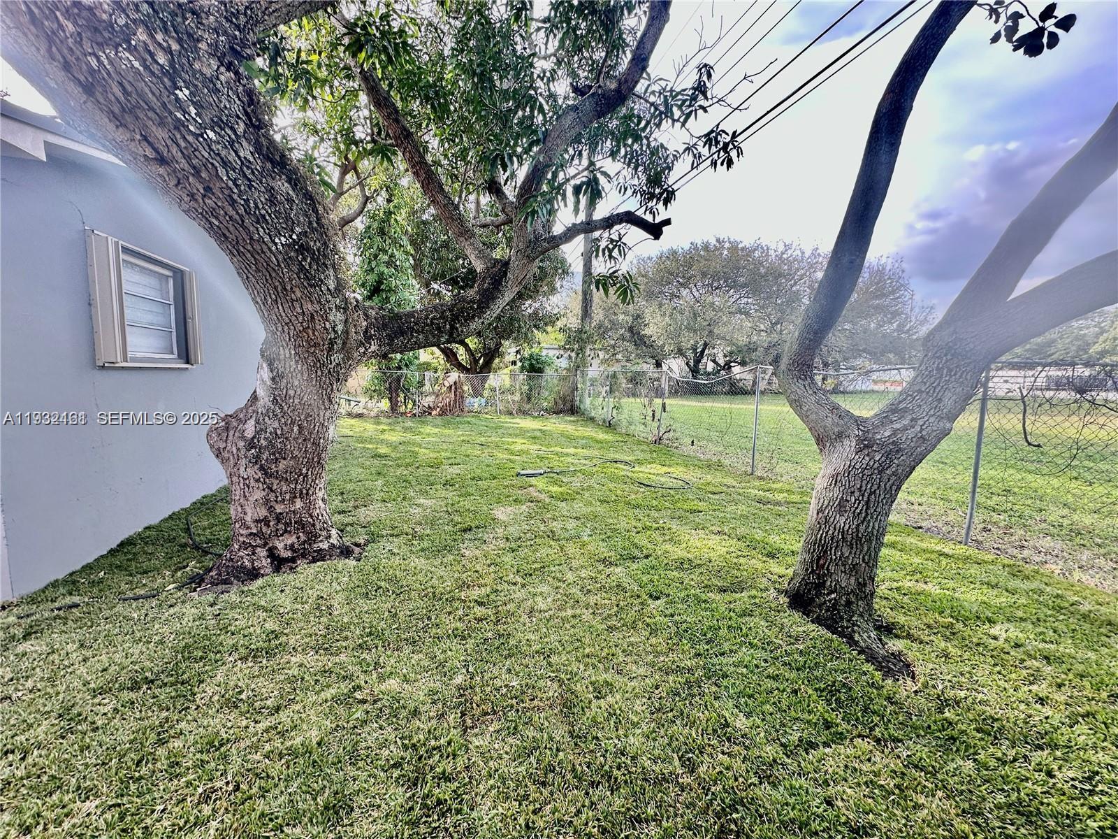   /  1500 sq. ft. $ 2025-12-17 0 Photo