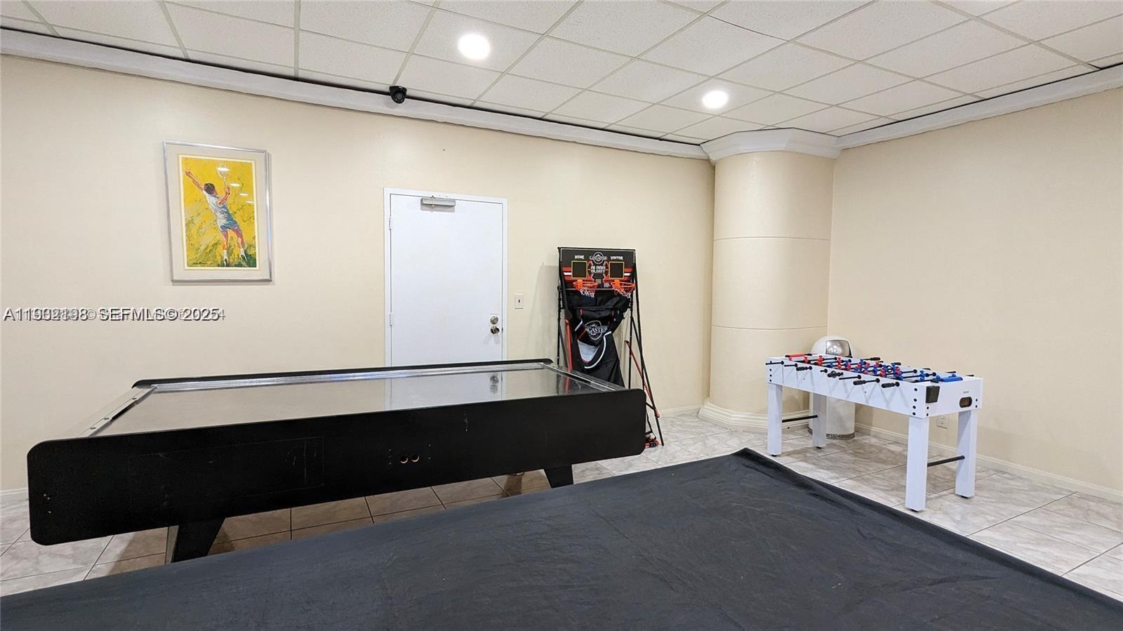 Photo of 3725 Ocean Dr  #508, Hollywood, Florida, 33019 - 