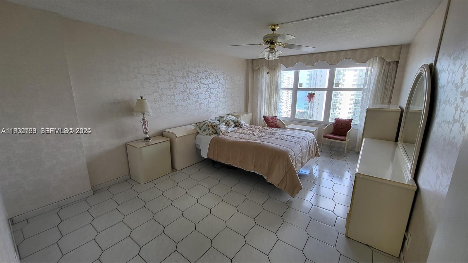 Photo of 3800 Ocean Dr  #1117, Hollywood, Florida, 33019 - 