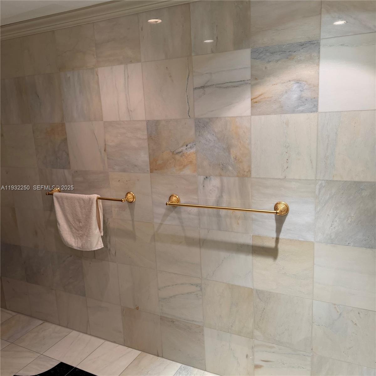 Photo of 19355 Turnberry Way  #5K, Aventura, Florida, 33180 - 