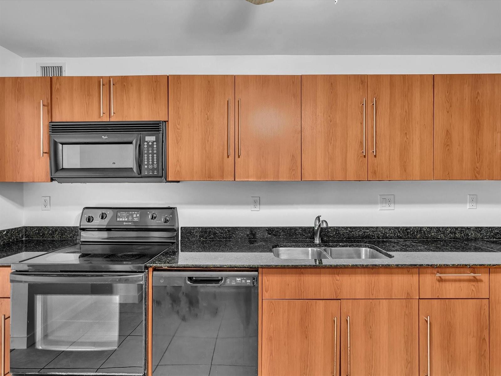 Photo of 3001 Ocean  #439, Hollywood, Florida, 33019 - Photo 35