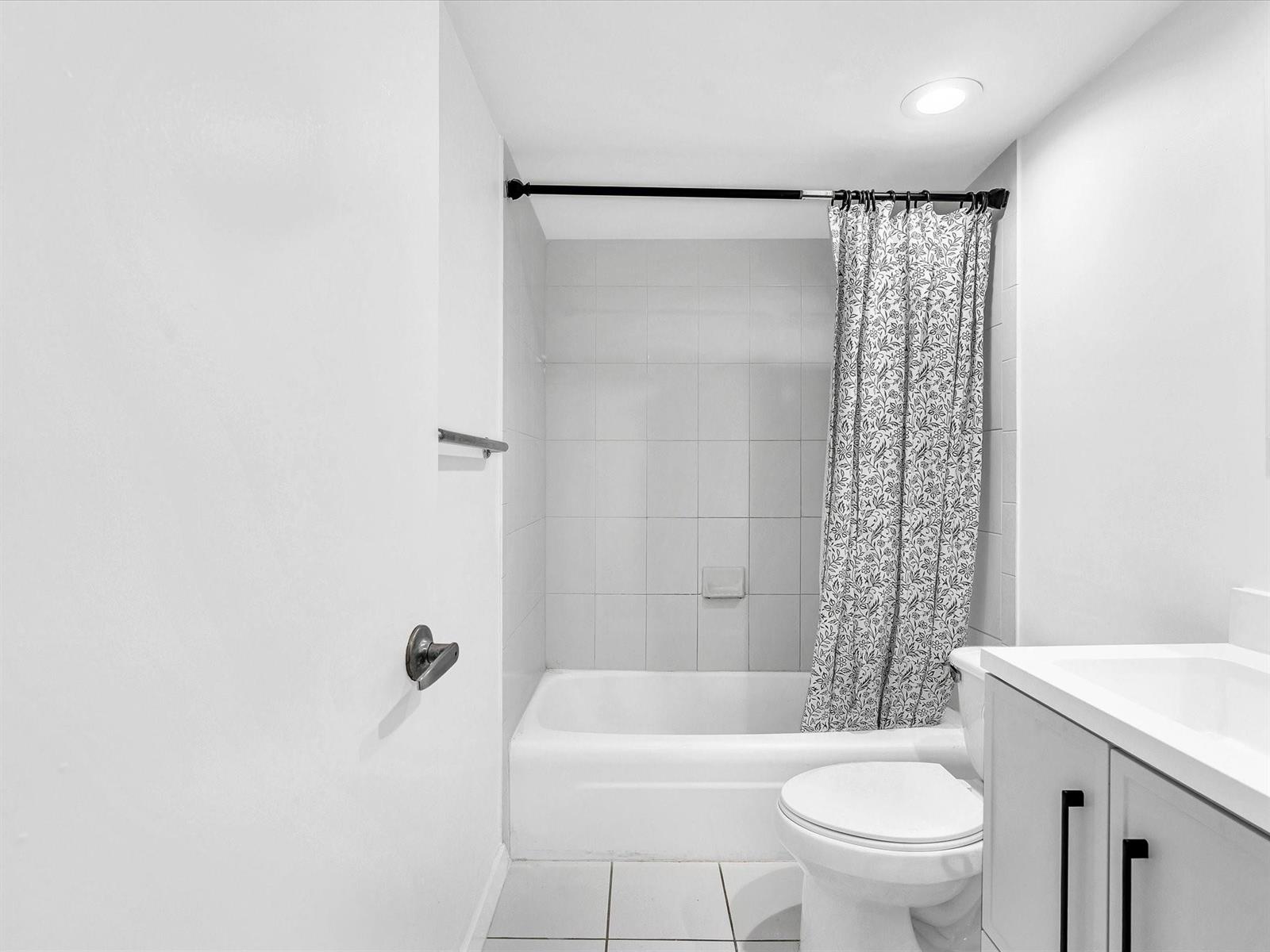 Photo of 3001 Ocean  #439, Hollywood, Florida, 33019 - Photo 42