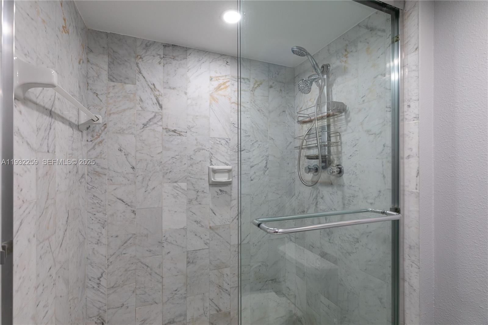 Photo of 2401 Ocean Dr  #1204, Hollywood, Florida, 33019 - 