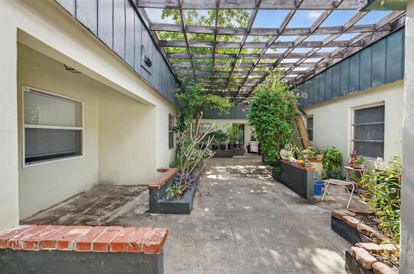   / 0  sq. ft. $ 2026-02-27 0 Photo