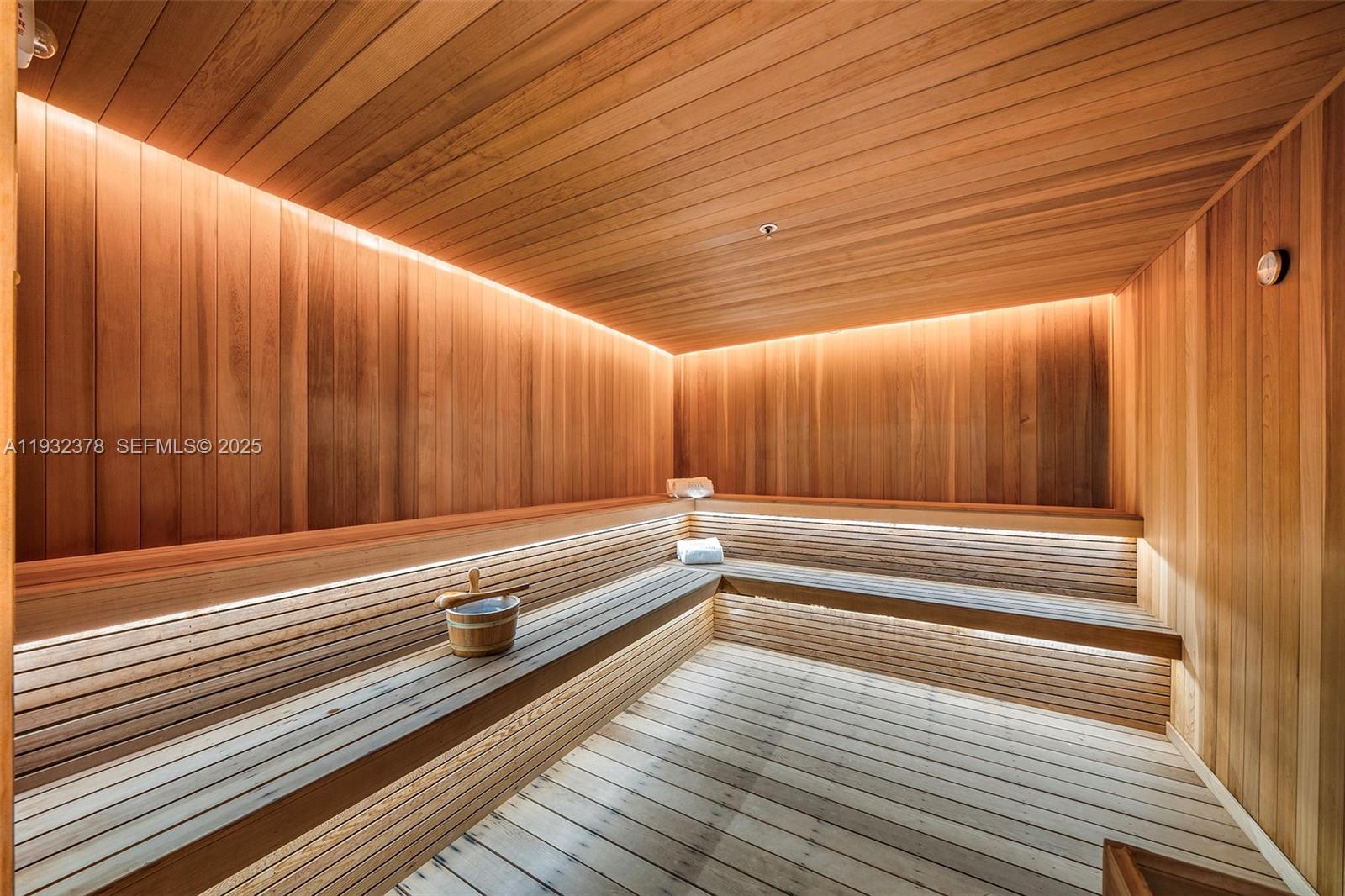 18B 3 / 4 2913 sq. ft. $ 2025-12-17 0 Photo