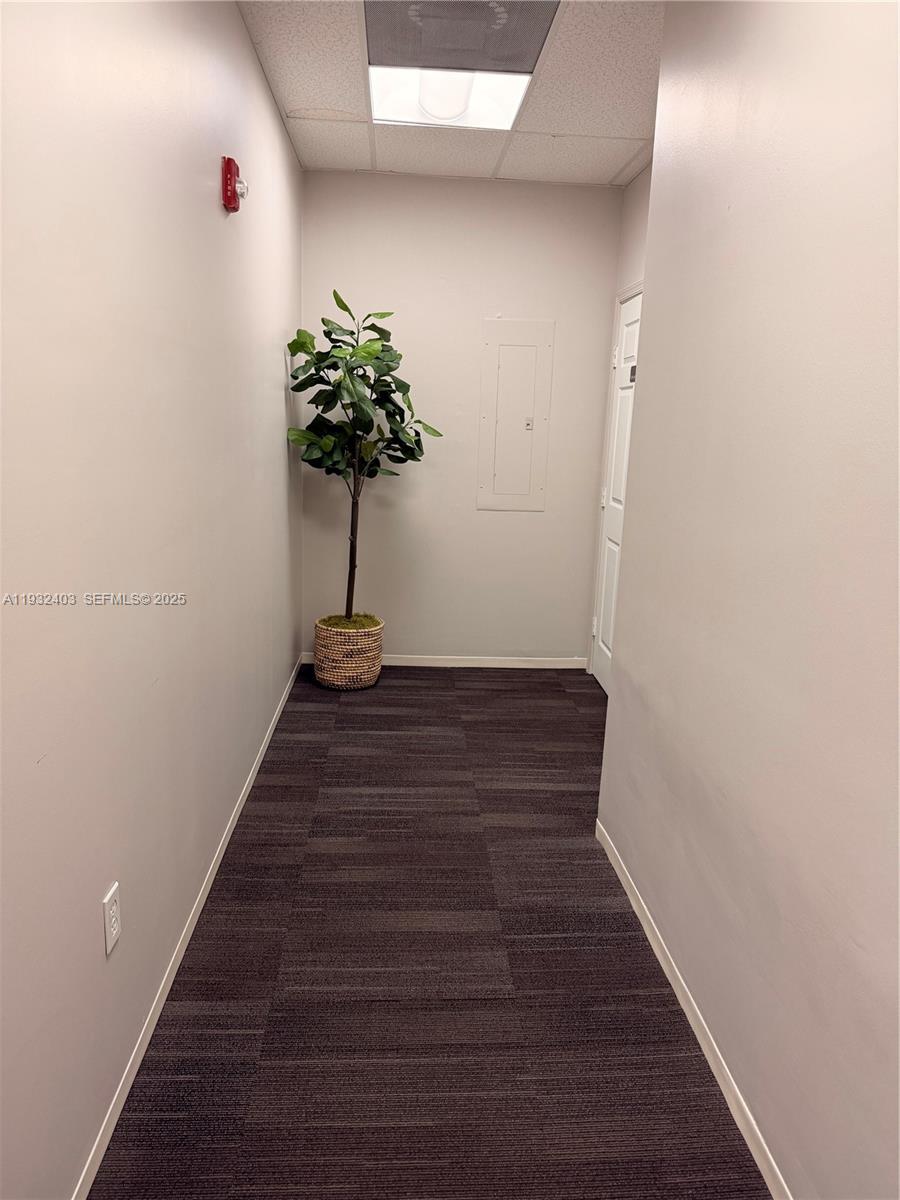 104  /   sq. ft. $ 2025-12-17 0 Photo