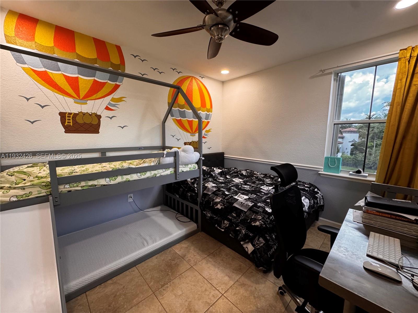 Photo of 876 Spinnaker Dr W  (876), Hollywood, Florida, 33019 - 