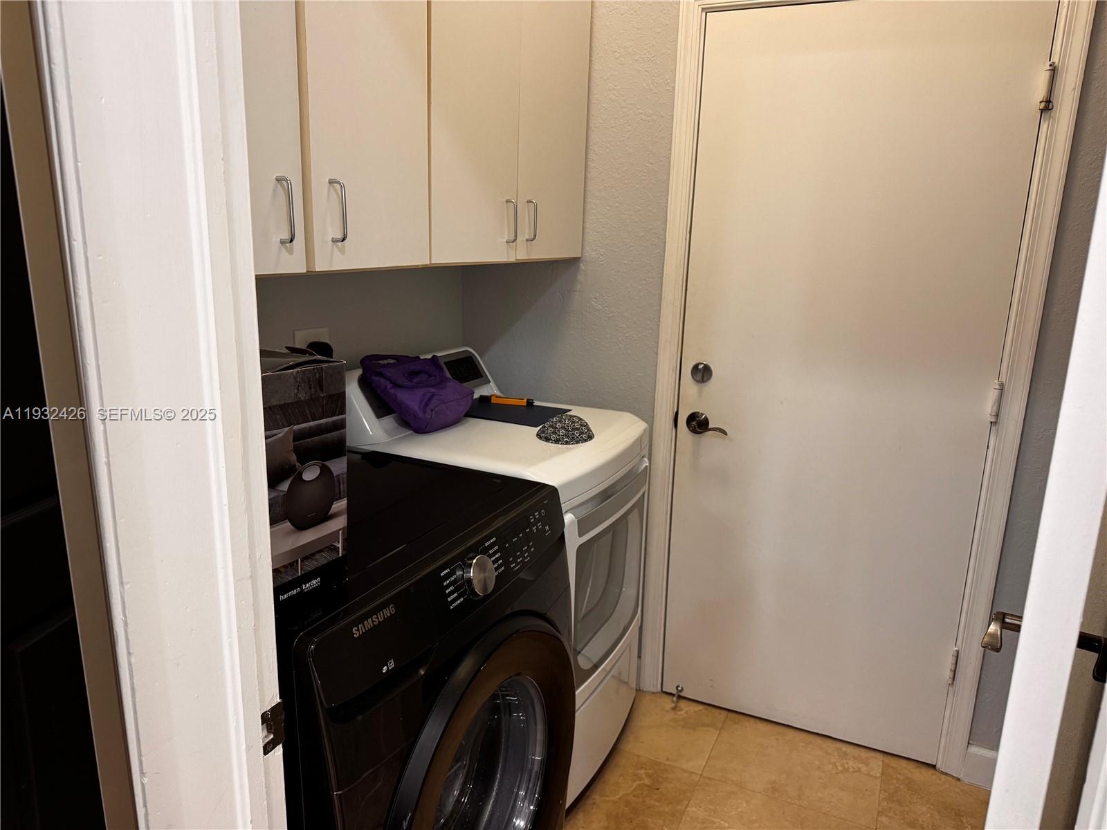 Photo of 876 Spinnaker Dr W  (876), Hollywood, Florida, 33019 - 