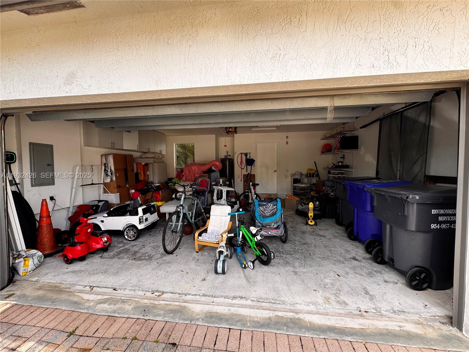 Photo of 876 Spinnaker Dr W  (876), Hollywood, Florida, 33019 - 