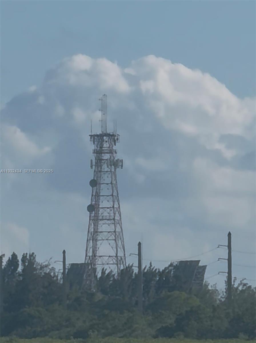   /   sq. ft. $ 2025-12-17 0 Photo