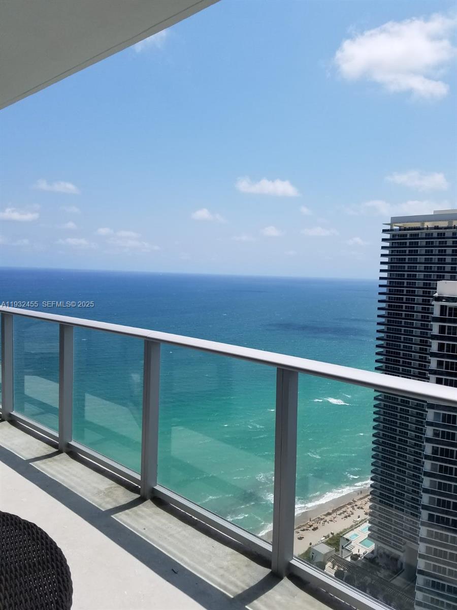 MPH09 1 / 1  sq. ft. $ 2025-12-17 0 foto