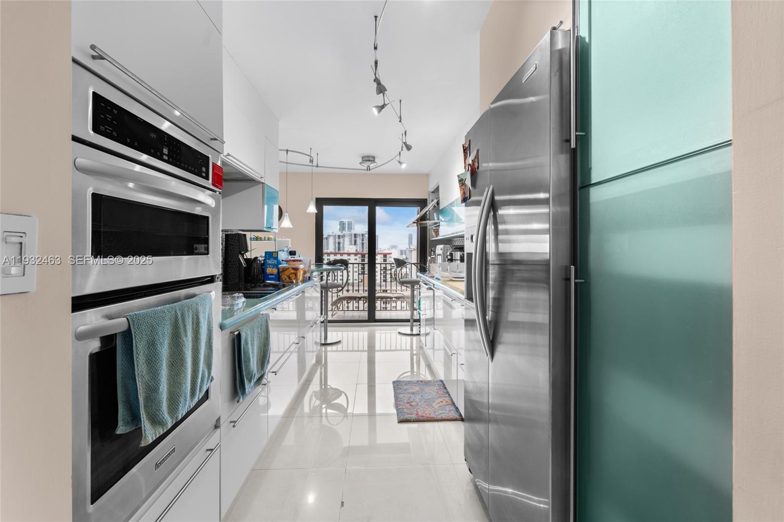 Photo of 1201 Ocean Dr  #1810S, Hollywood, Florida, 33019 - 