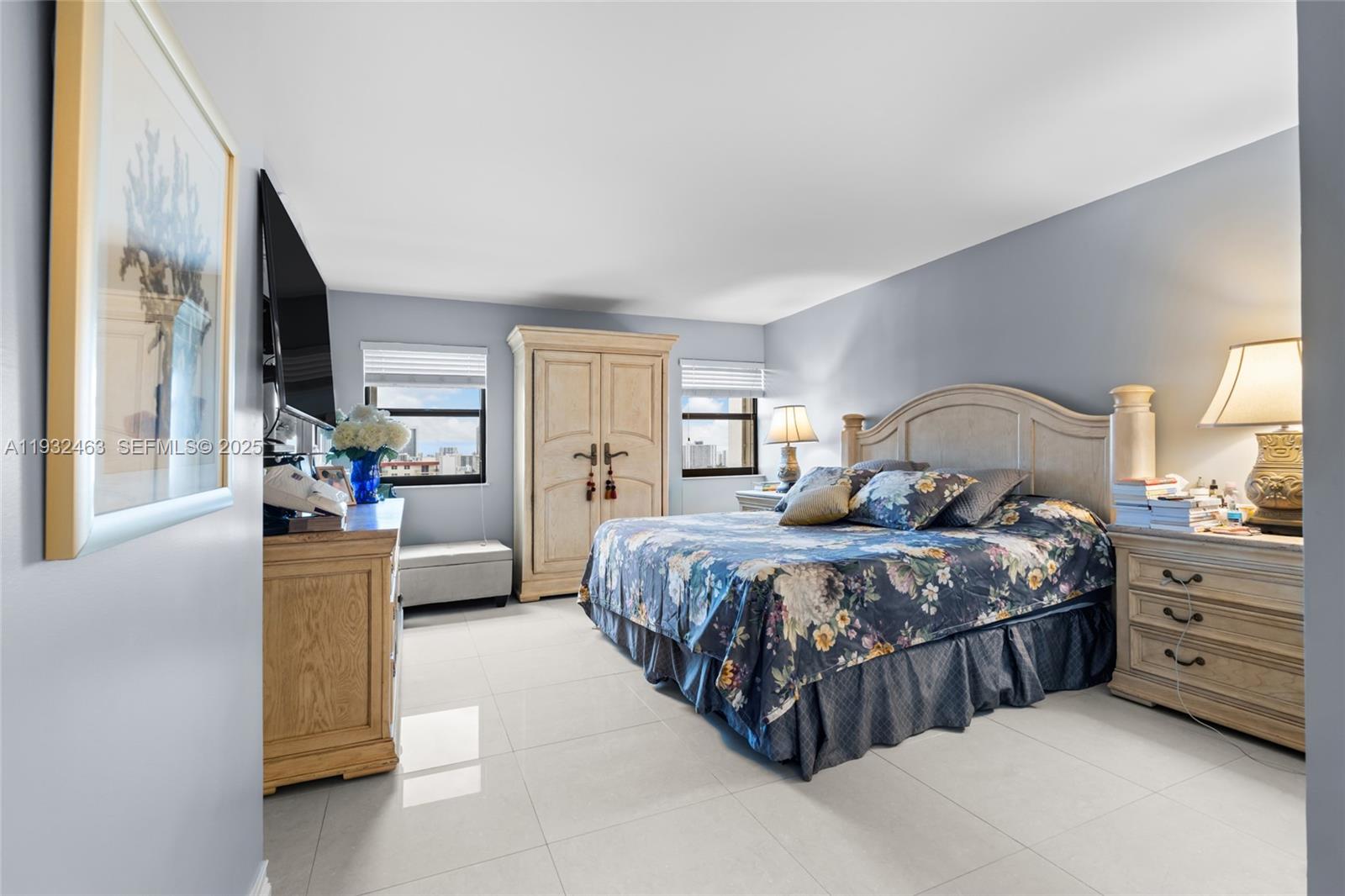 Photo of 1201 Ocean Dr  #1810S, Hollywood, Florida, 33019 - 