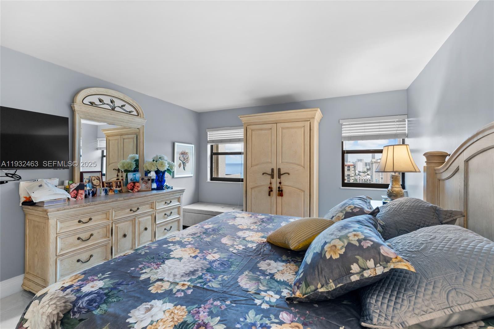 Photo of 1201 Ocean Dr  #1810S, Hollywood, Florida, 33019 - 