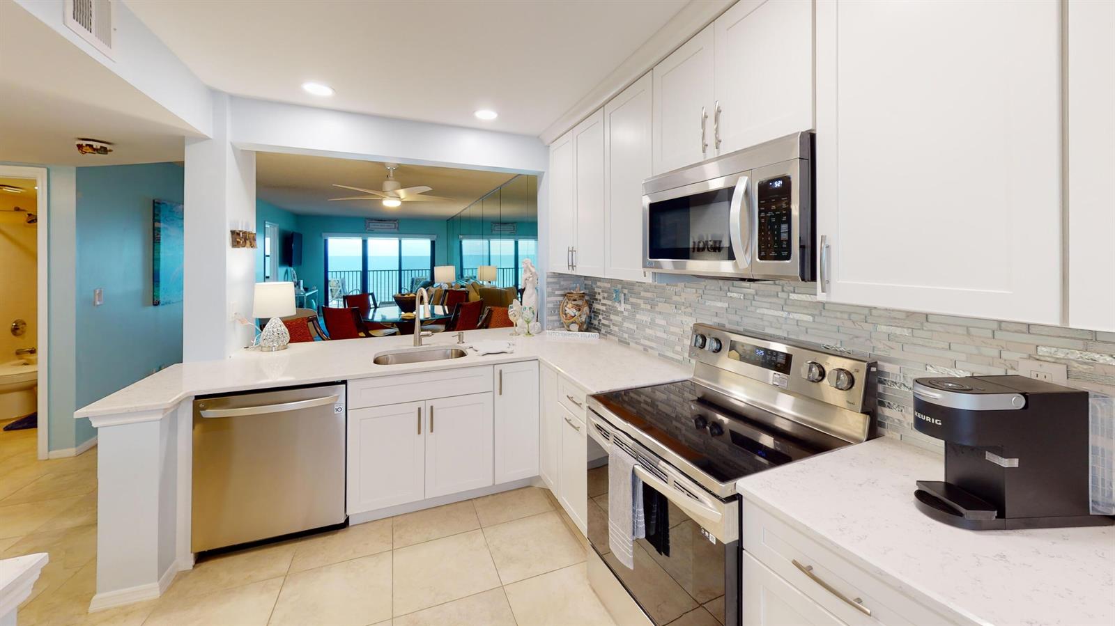 Ver detalles 805 2 / 2 1197 sq. ft. $ 2026-06-12 0 foto