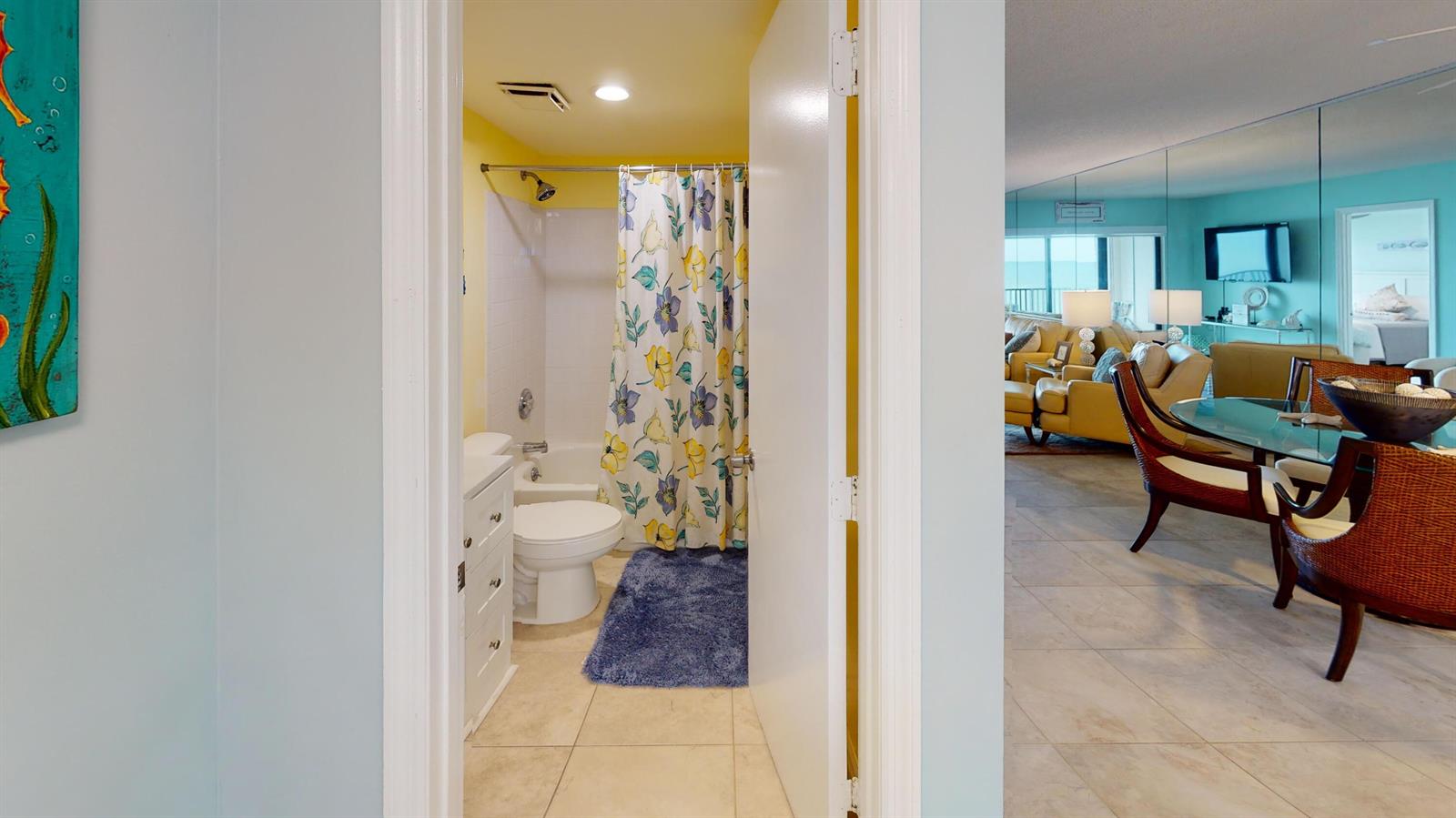 Ver detalles 805 2 / 2 1197 sq. ft. $ 2026-06-12 0 foto