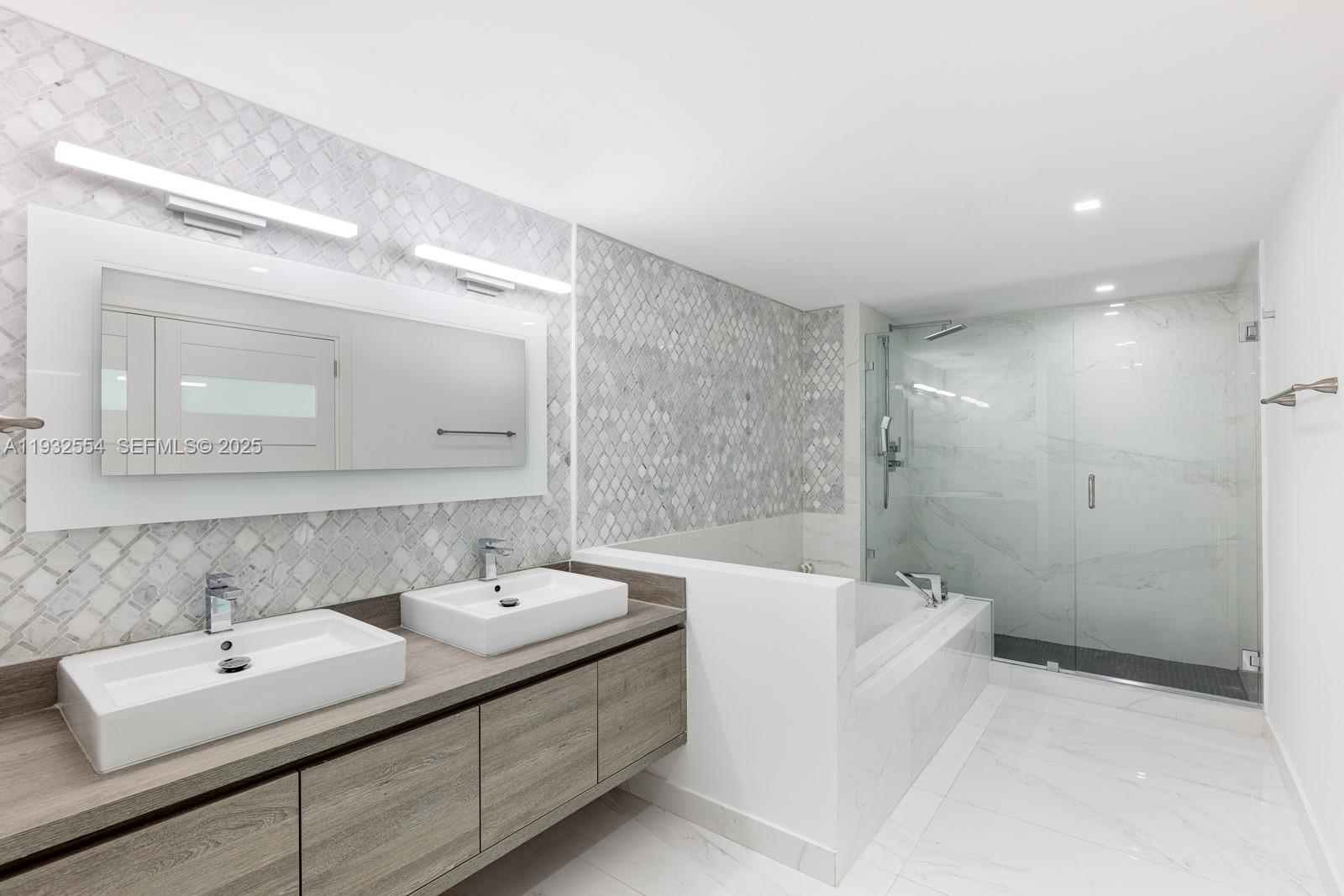 Photo of 400 Sunny Isles Blvd  #2008, Sunny Isles Beach, Florida, 33160 - 