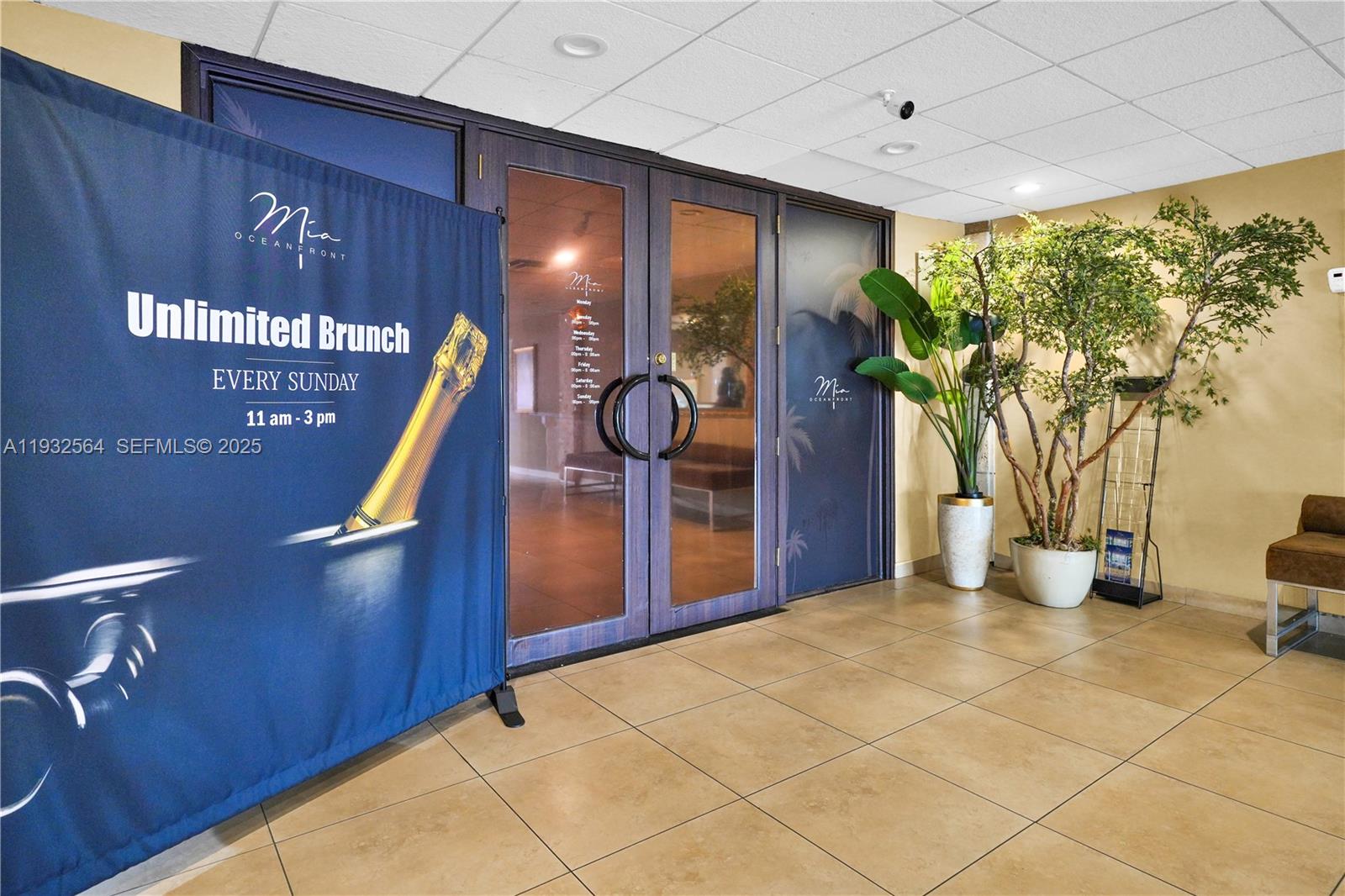 17F 2 / 2 1340 sq. ft. $ 2025-12-18 0 Photo