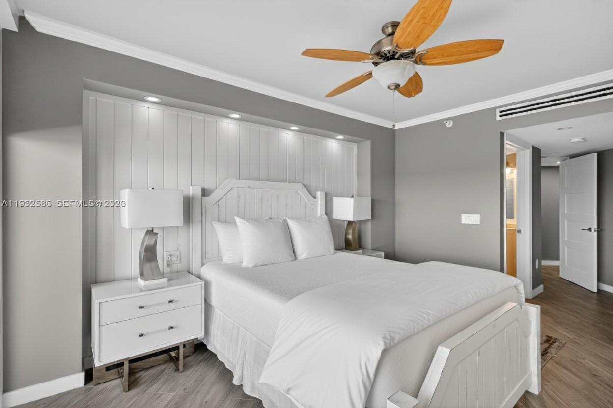 Photo of 16711 Collins Ave #808, Sunny Isles Beach, Florida, 33160 -